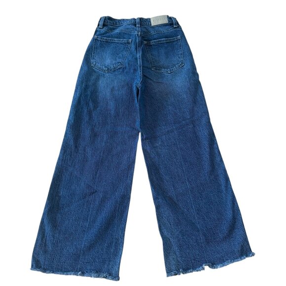 Pistola Lana Wide Leg Crop High Rise Raw Hem Ankle Jeans Palladium Wash size 24P - Picture 5 of 6